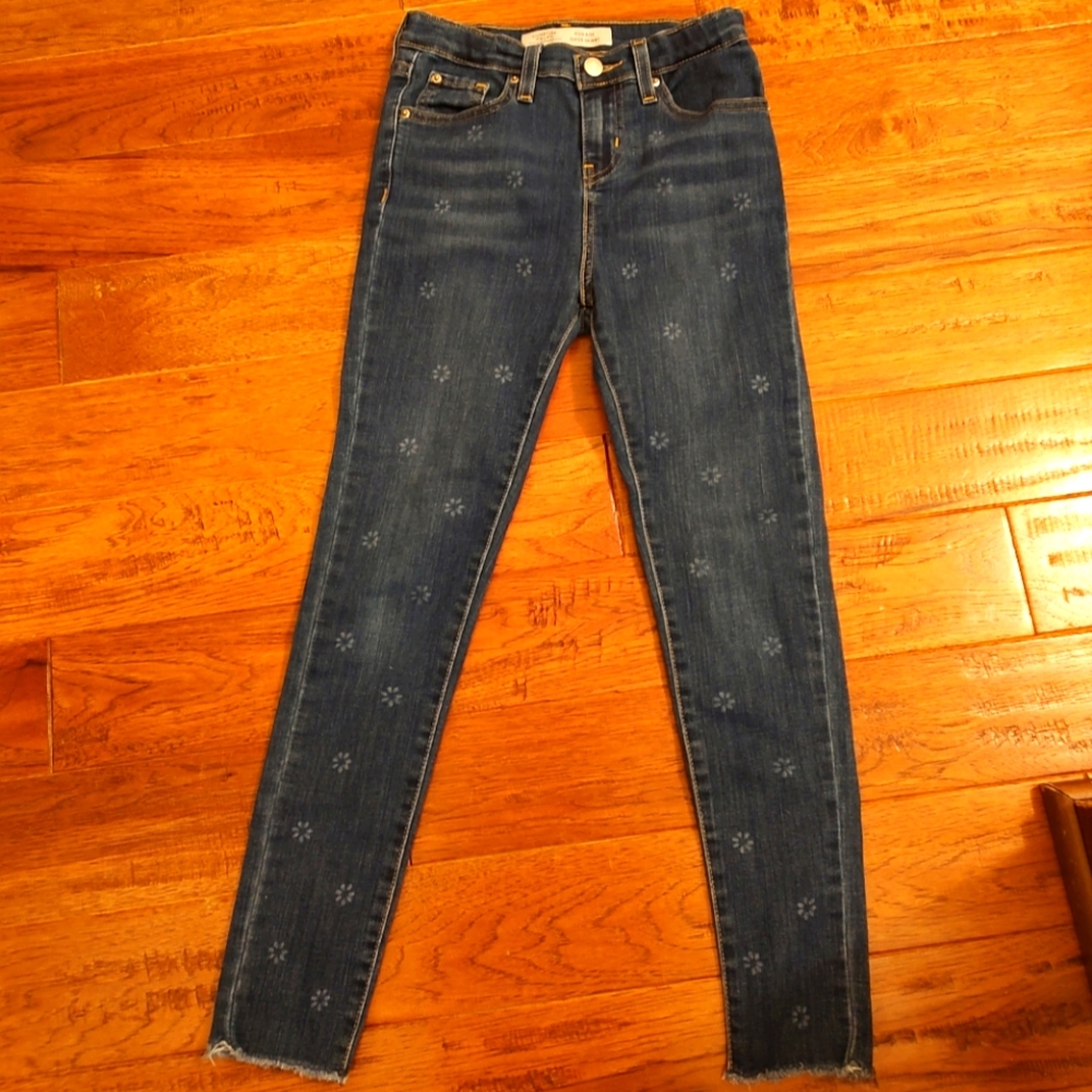 Signature Levi Strauss high rise super skinny jeans